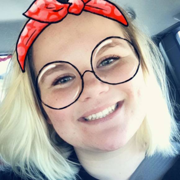 Meet your Posher, Jordynn - Picture 1 of 1